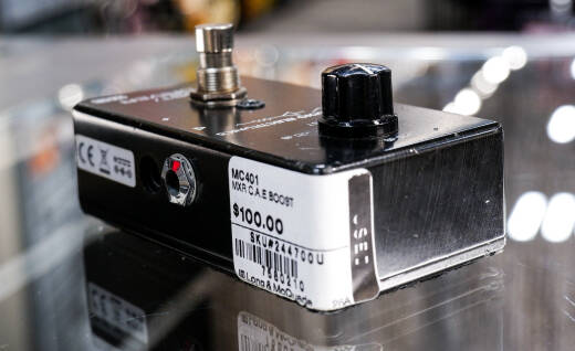 MXR MC401 - Custom Audio Electronics Boost Pedal